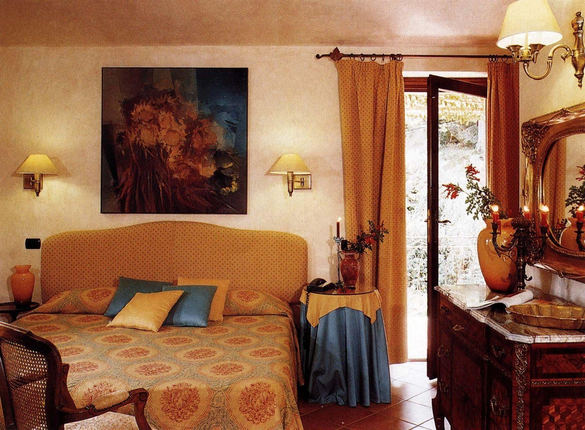 L'Agnata Di De Andre Boutique Hotel Tempio Pausania Exteriör bild